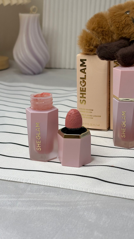 رژگونه لاوکیک شیگلم