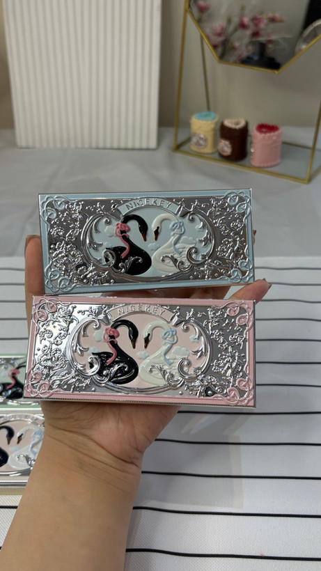 سایه قو پینترستی